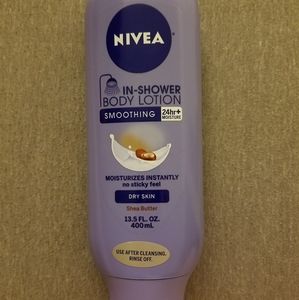 Nivea In Shower Smoothing Body Lotion NEW
